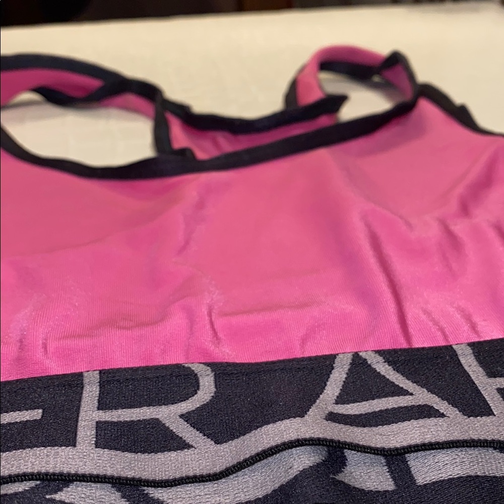 Under Armour Small Pink and Black Sports Bra with Racerback Design - Picture 6 of 6
